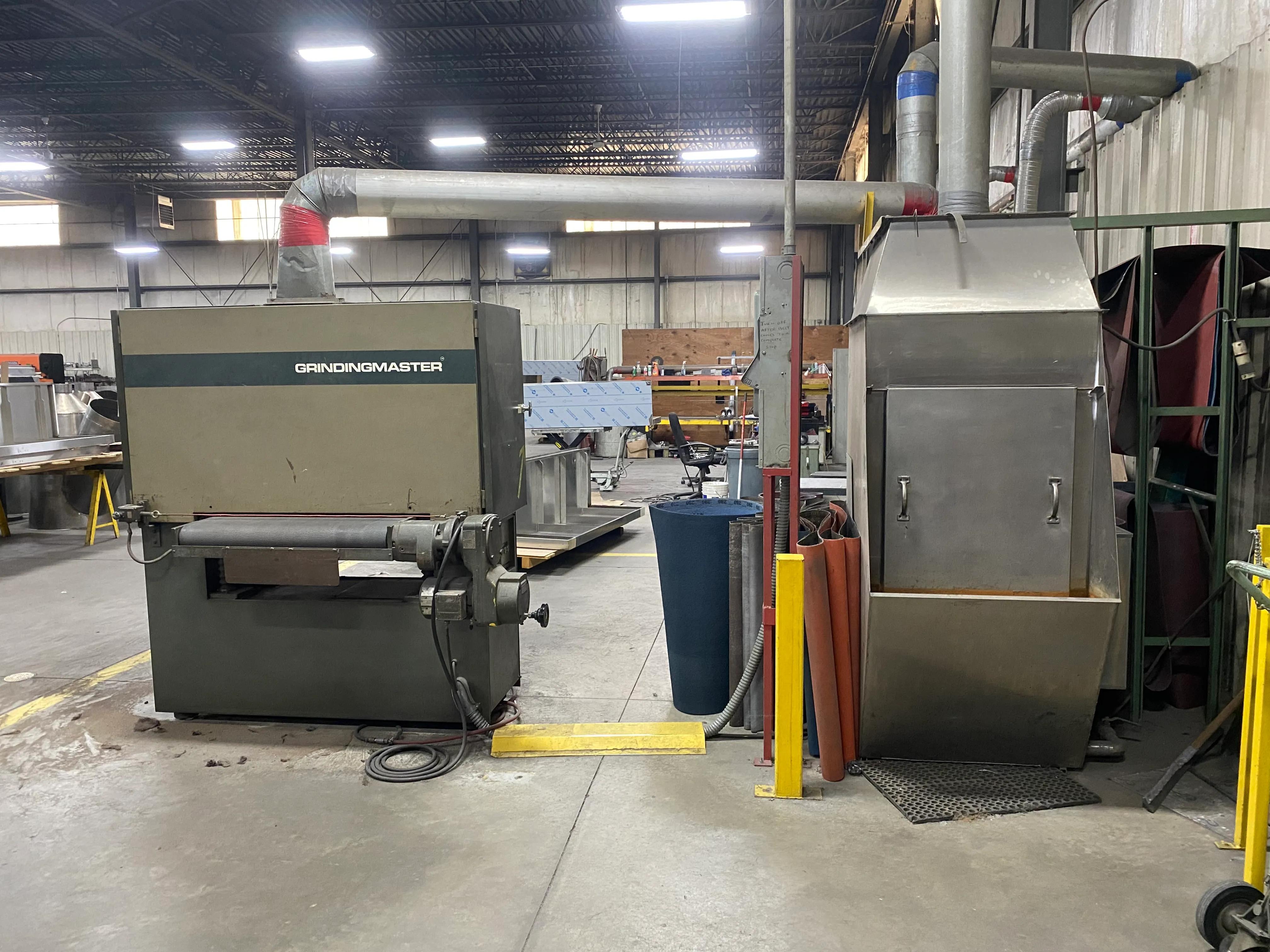 GrindingMaster deburring machine with dust collector at Keystone Fabricating